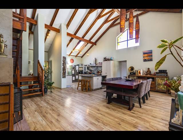 4 BEDROOM HOUSE FOR SALE IN PARKLANDS
